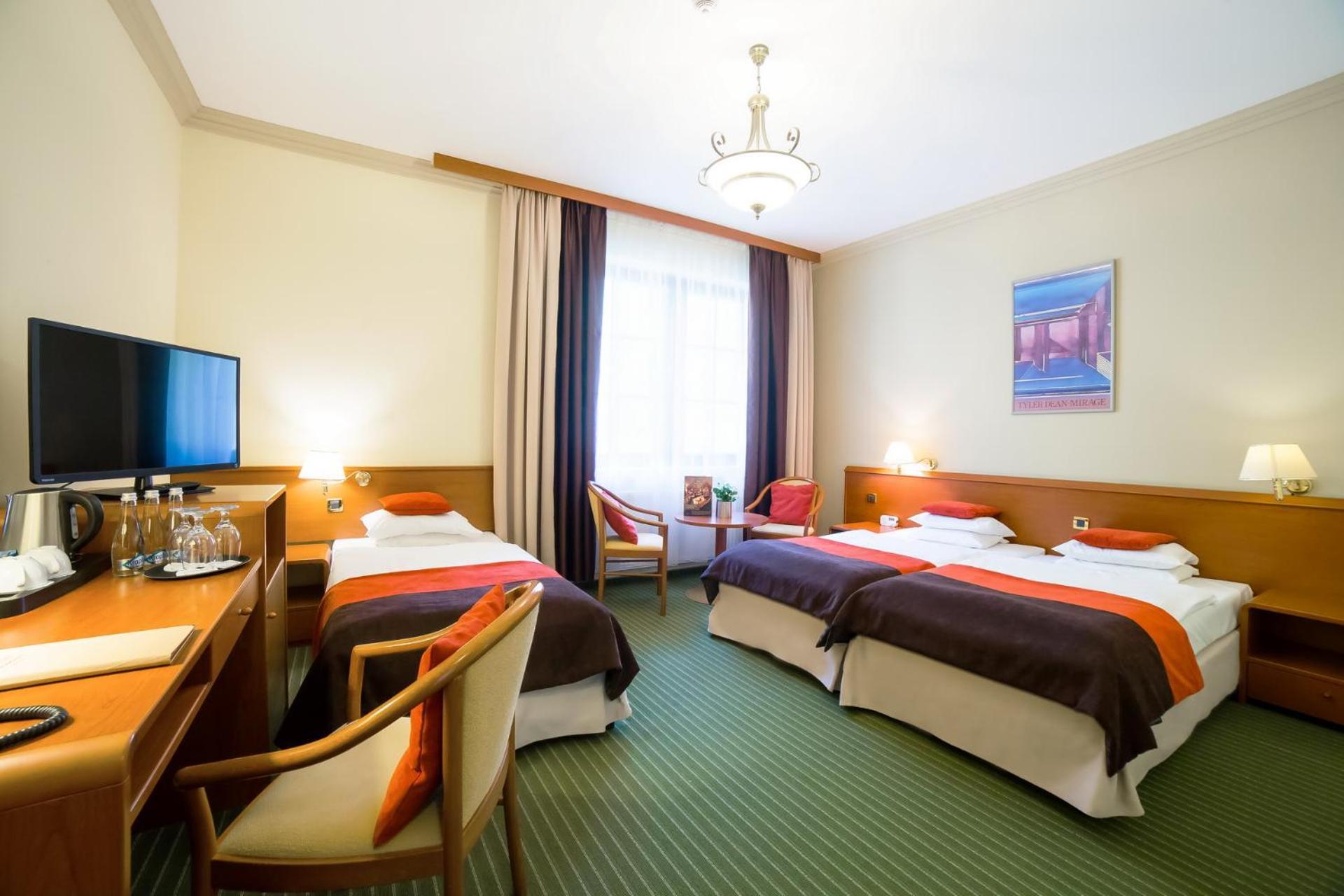 Hotel Klewinowo Conference & Spa Екстер'єр фото