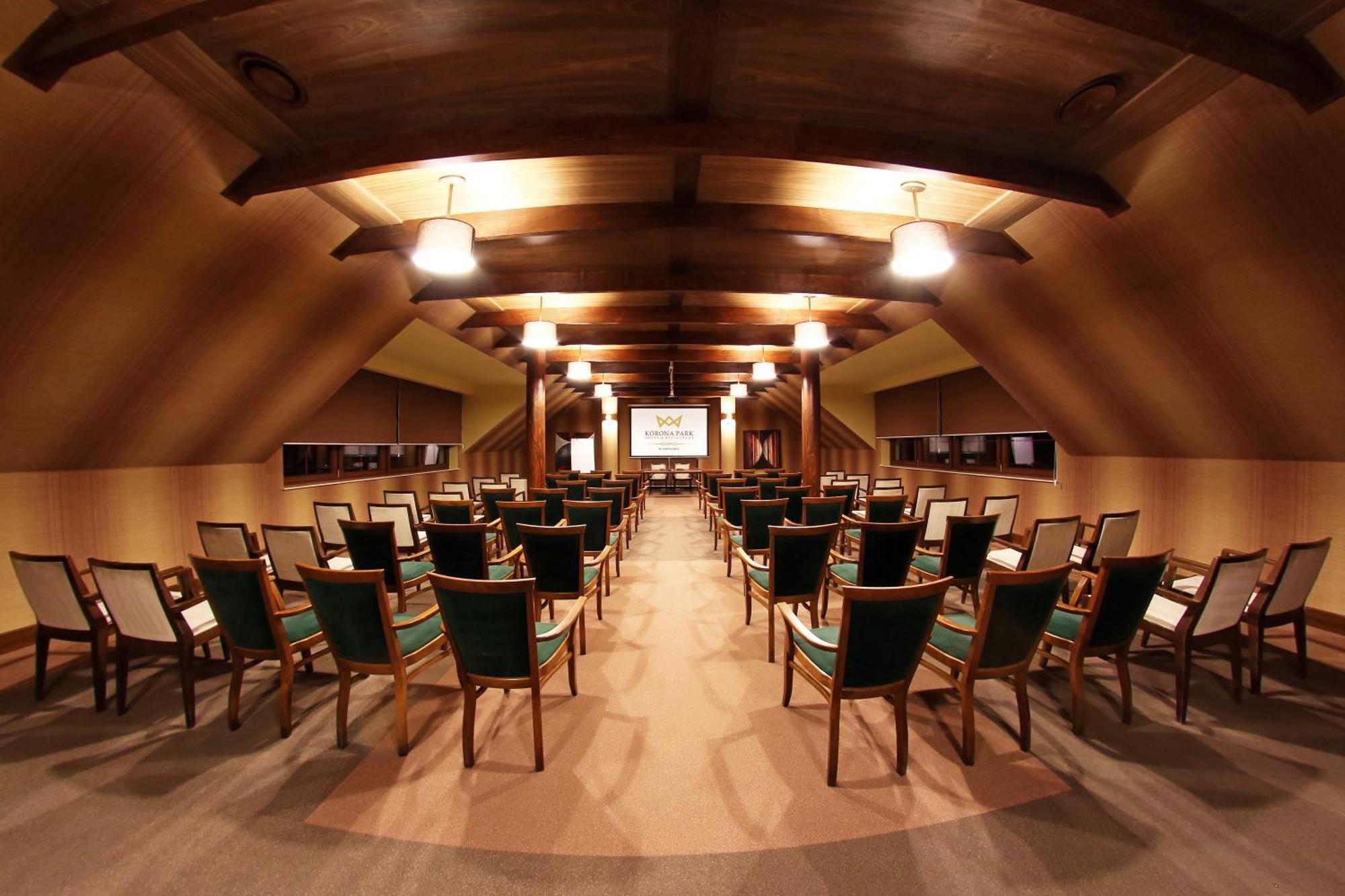 Hotel Klewinowo Conference & Spa Екстер'єр фото