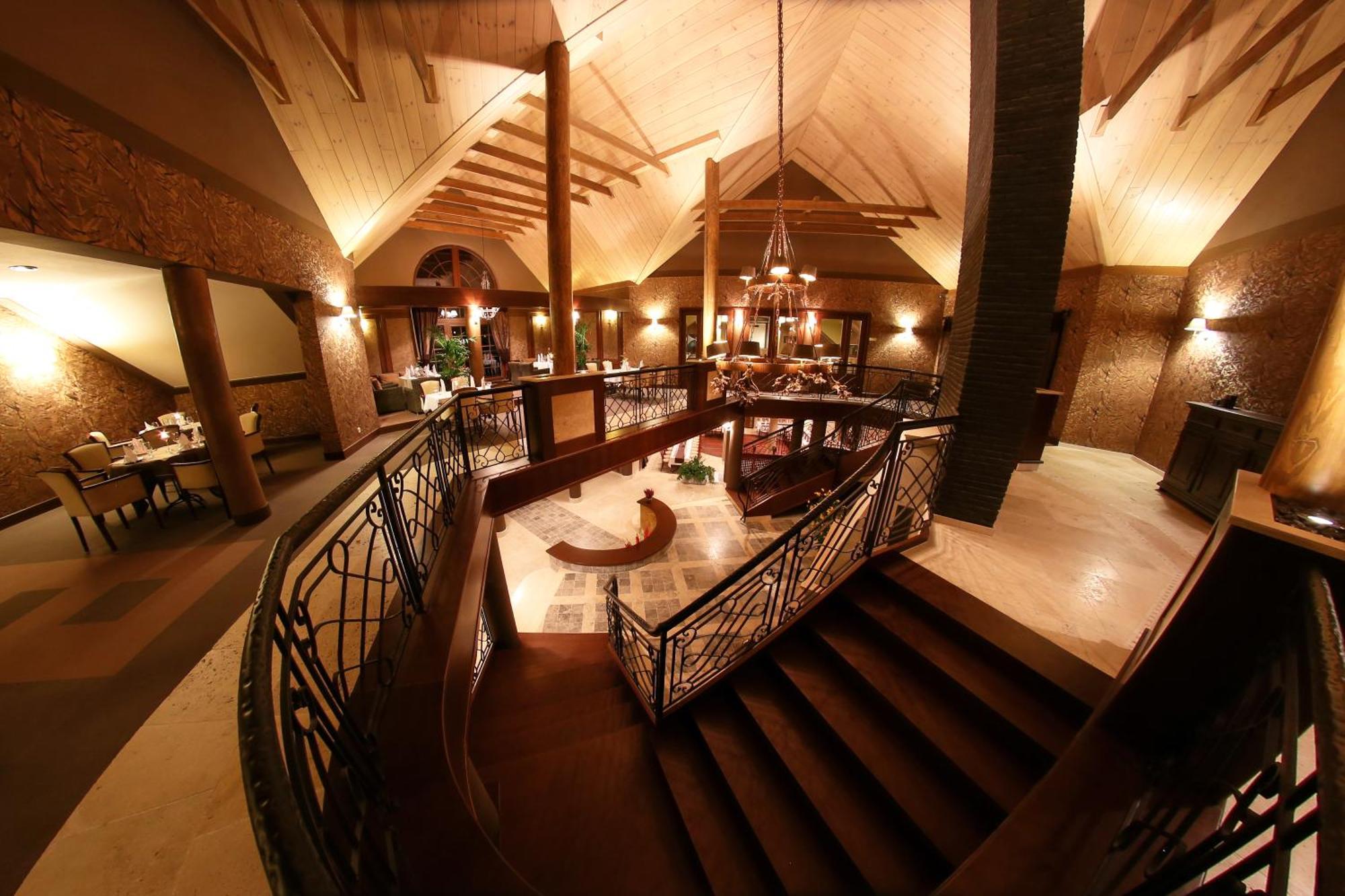 Hotel Klewinowo Conference & Spa Екстер'єр фото